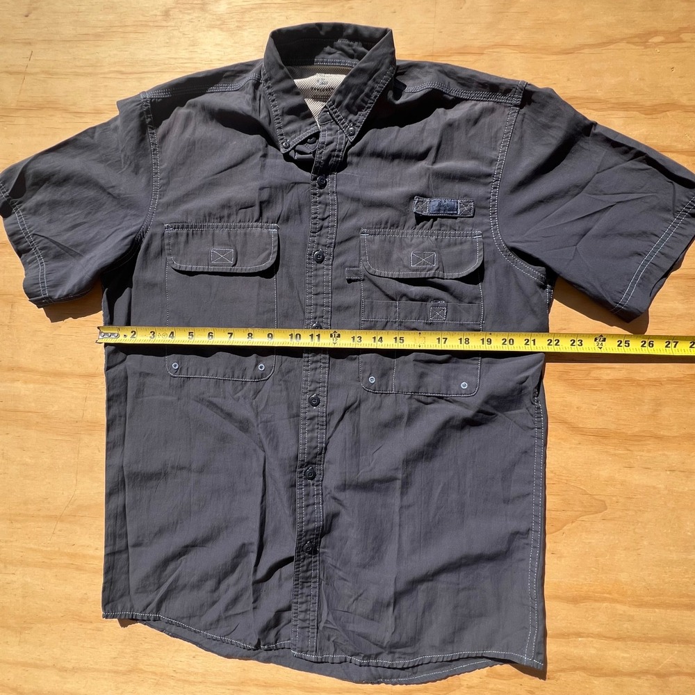 GH Bass Explorer Mens Medium Gray Fishing Shirt Short Sleeve Ventilated Hiking